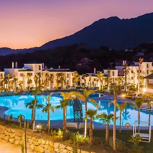 Aparthotel Hills Estepona